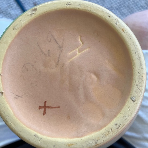 Weller Wild Rose Vase Vintage Pottery Collectable 1930's muted colors - Picture 11 of 12